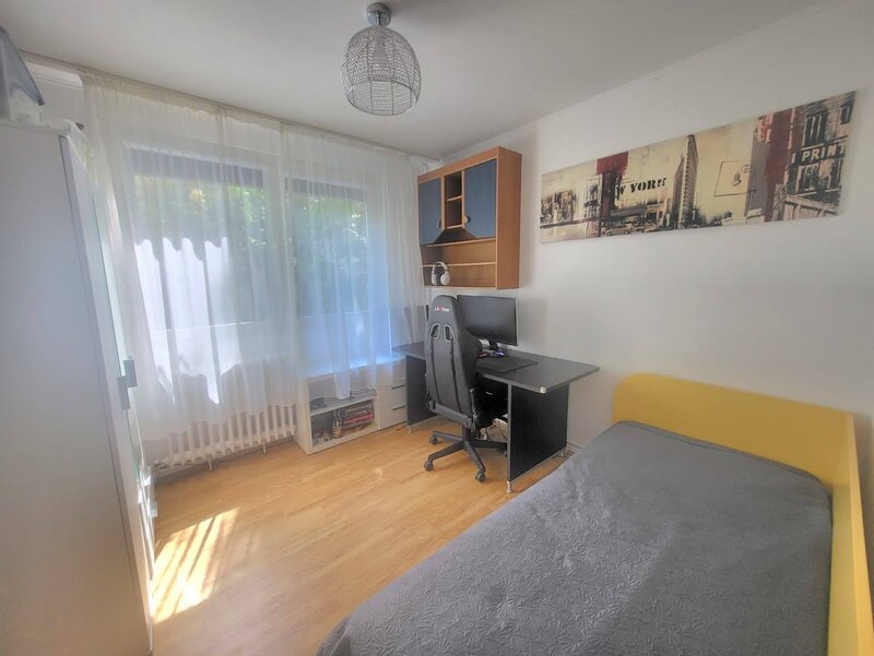 Berceni, Izvorul Crisului, centrala proprie, parcare, pet friendly, ANAF